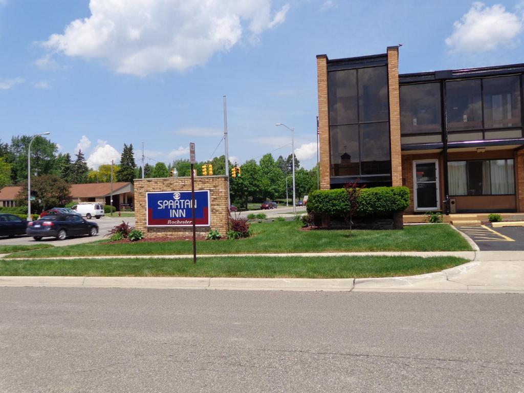 Spartan Motel - Rochester Exterior photo